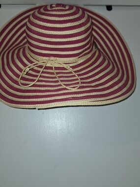 Panama Jack Striped Wide-Brim Sun Hat in Pink and Cream